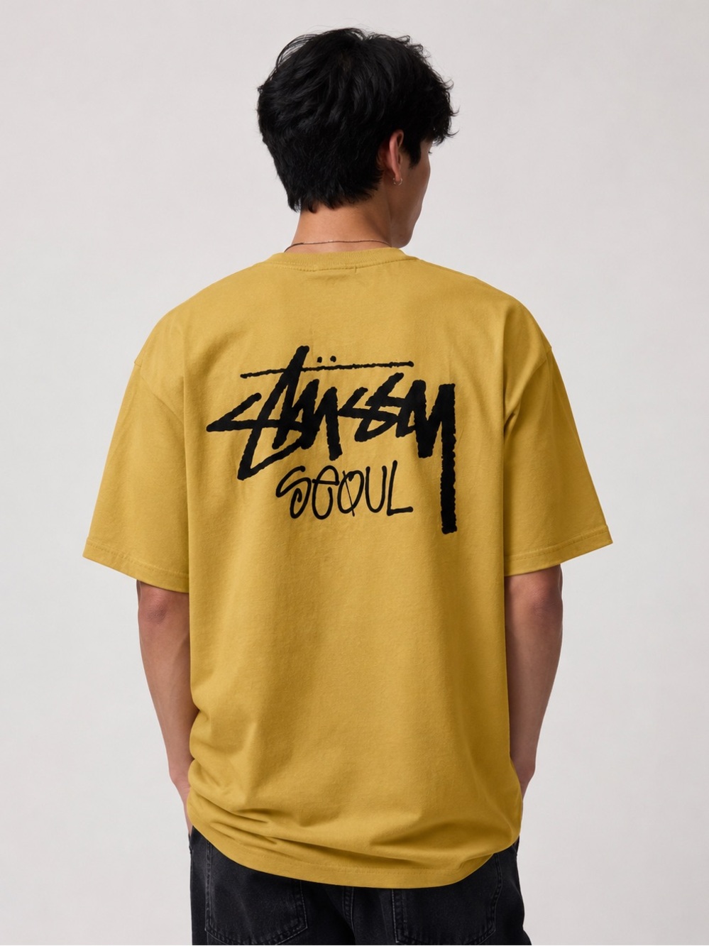 Stüssy Seoul Chapter Tee Mustard Yellow L NWOT Rare Streetwear